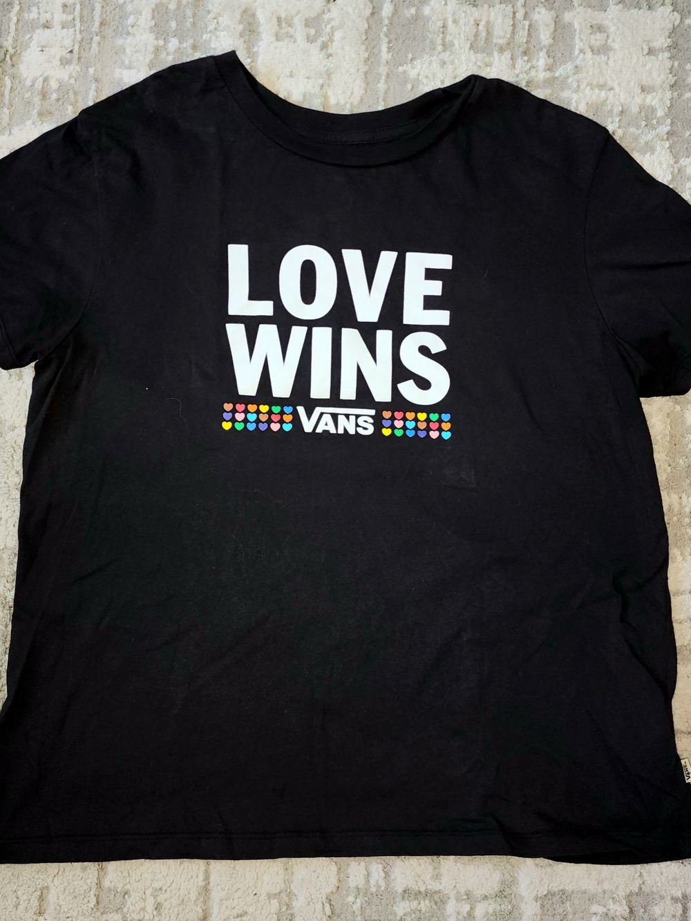 Vans "LOVE WINS" Black Graphic Tee womens size XL